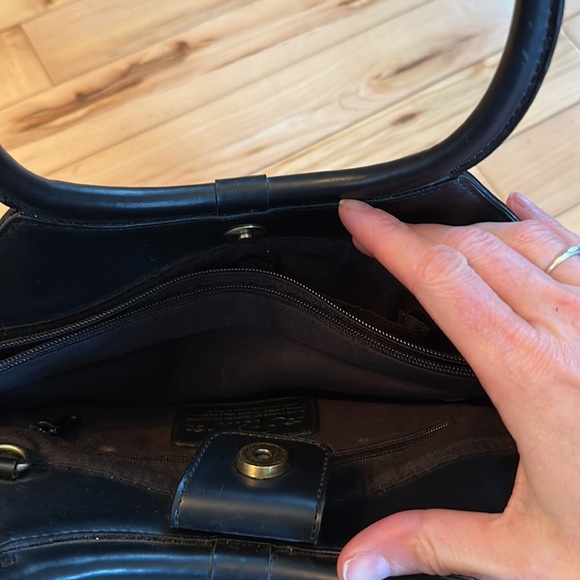 Relic Purse - Picture 7 of 8